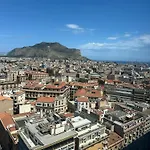 Clar Suite -Grattacielo