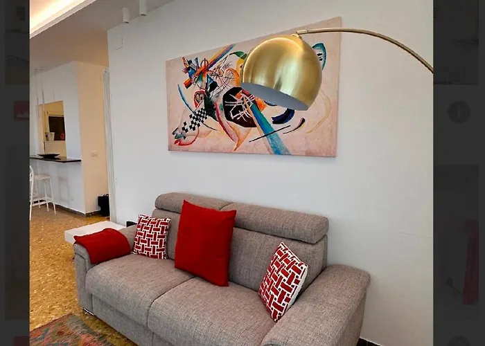 Clar Suite -Grattacielo